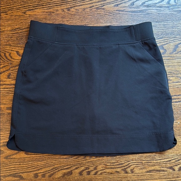 32 Degrees Women’s Medium Black Mini Pencil Skort with Pockets - Picture 1 of 5